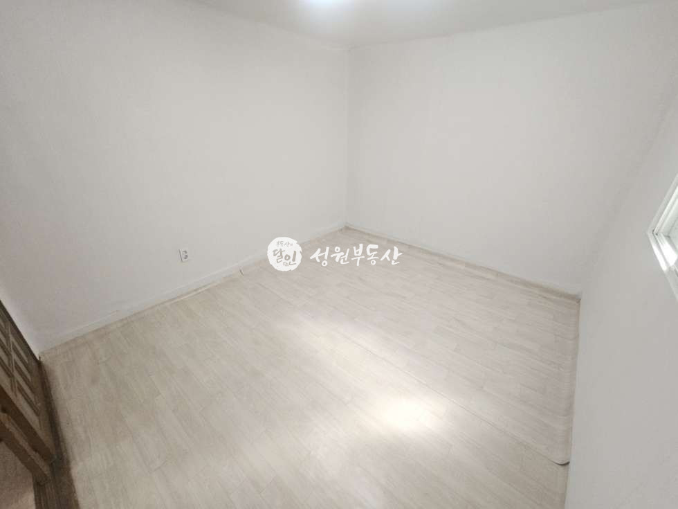 서울 강북구 미아동 SW 두개 노선 낮은 계단 옵션 있는 분리형 원룸 월세 매물번호 11926 사진 2
